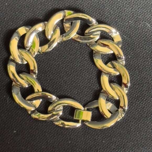 Men's Stainless Steel Cuban Link Bracelet 8.5 Inches Polished Silver Tone - Picture 7 of 10